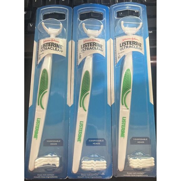 REACH® Listerine Ultraclean Access Flosser Starter Kit |  9 Flosser Refills‎ - Picture 1 of 2